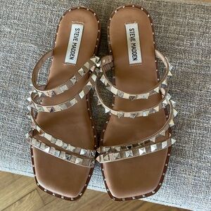 Steve Madden Studded Flat Sandals 8.5